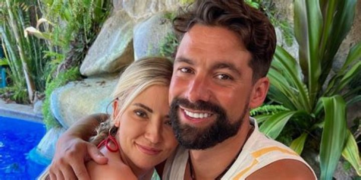'Bachelor in Paradise' Stars Announce Pregnancy