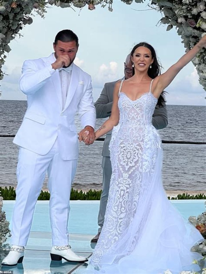 'Vanderpump Rules' Star Scheana Shay is Engaged