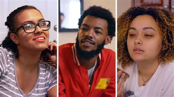 Devoin Austin Spends Christmas with Briana DeJesus and Daughters