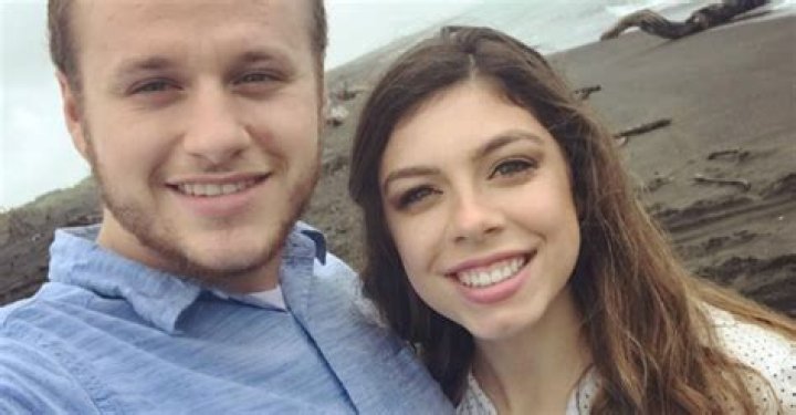 Fans Convinced Lauren Duggar is Pregnant Again