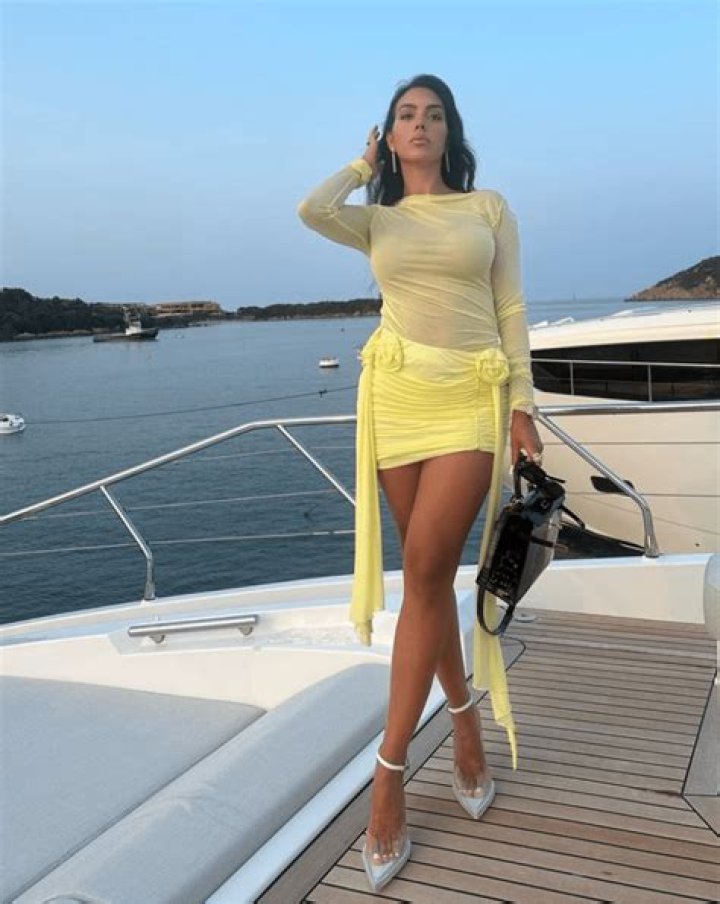 Georgina Rodríguez Net Worth - Wiki, Age, Weight and Height, Relationships, Family, and More