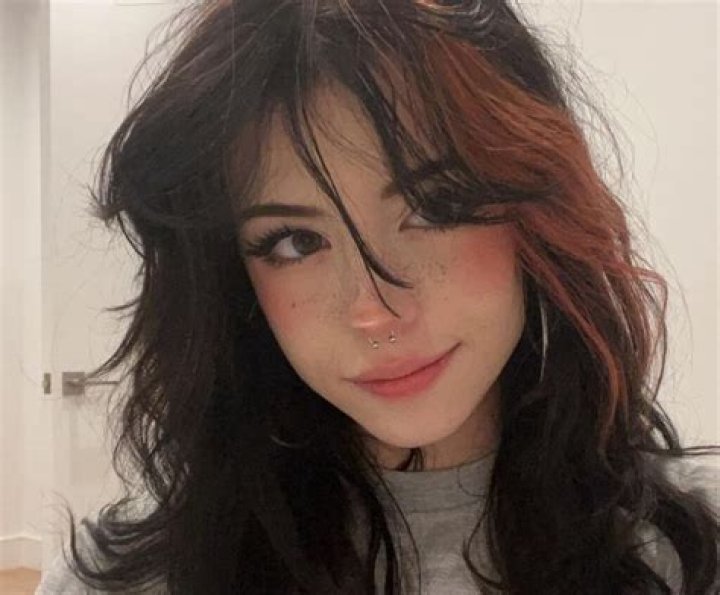 Hannah Tiktok Girl Trending: Who Is She? Wikipedia And Age