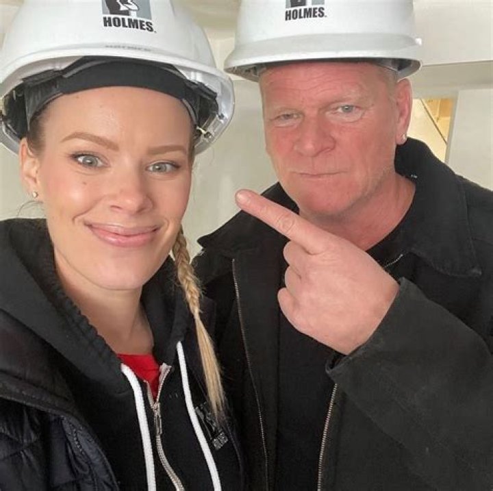 How is The Reality TV Star, Mike Holmes' Relationship Going With Anna Zappia? Is he Already Secretly Married?