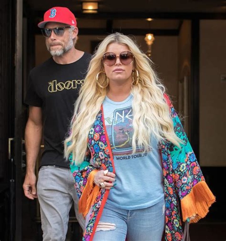 Jessica Simpson Changes her Name
