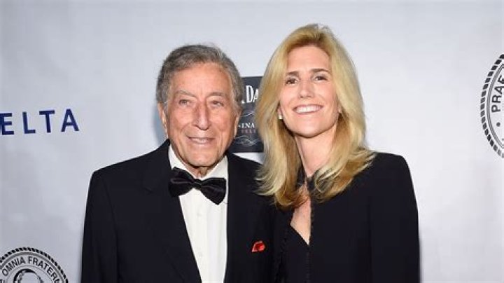Susan Crow Age, Married, Husband, Tonu Bennett & Net Worth