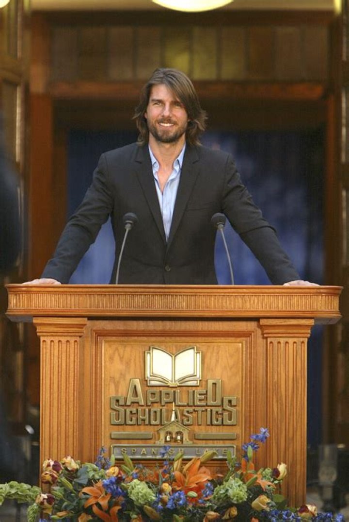 Tom Cruise Funds Cultish Scientology Compound
