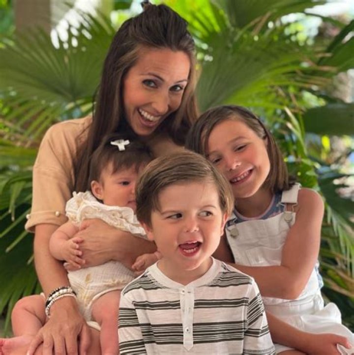 Who Is Lauren Simonetti Husband Mark Cubrilo? Children Age And Net Worth