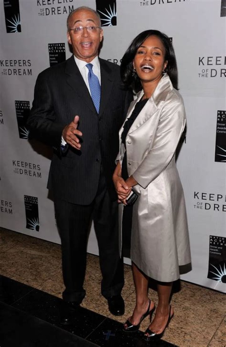 Who is Suzanne Shank's Husband? Has Billion Dollars of Net Worth
